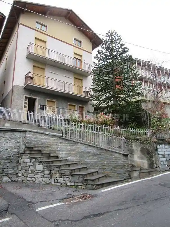 Appartamento in vendita a Lanzada