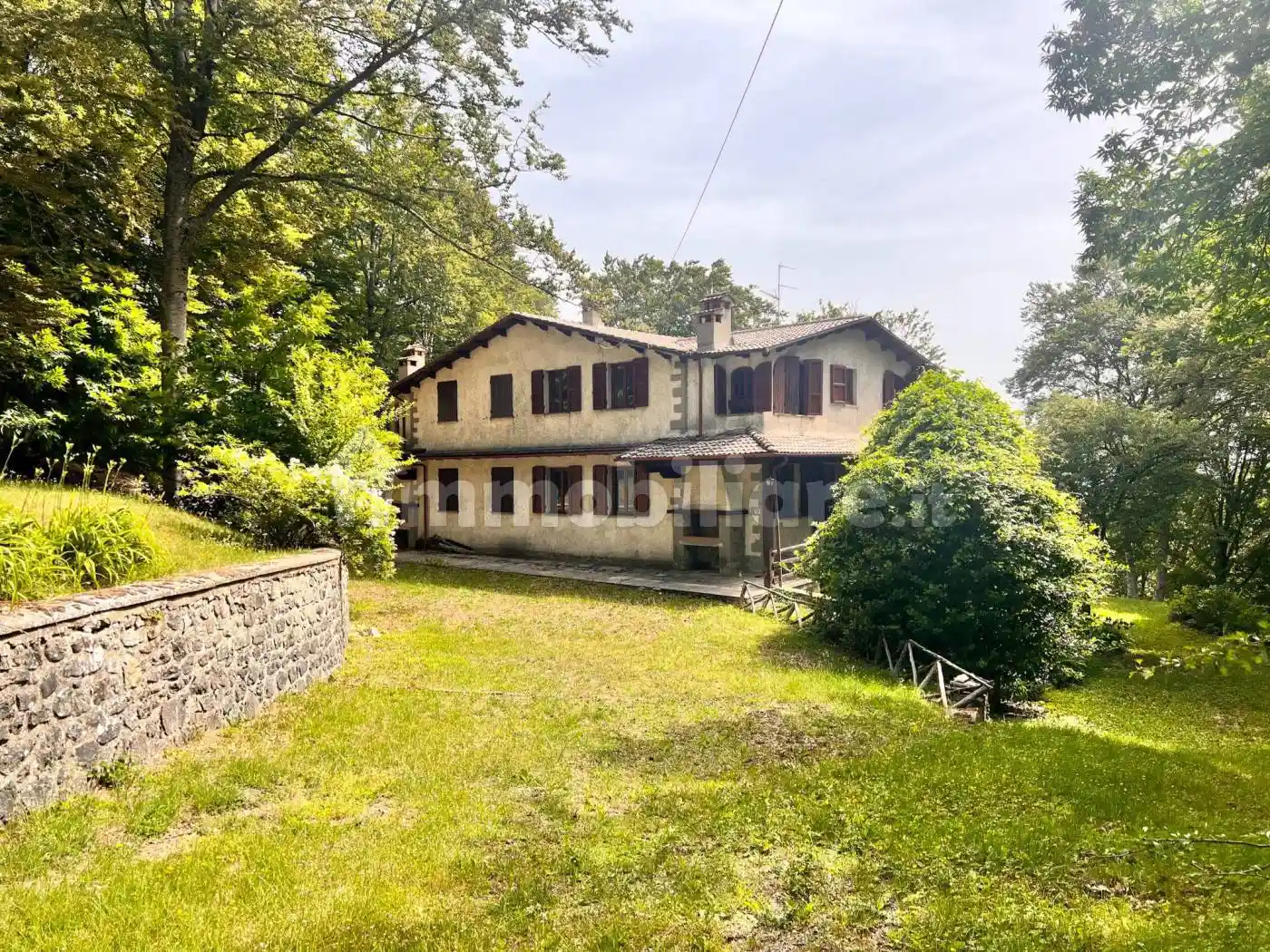 Villa in vendita a Caprese Michelangelo