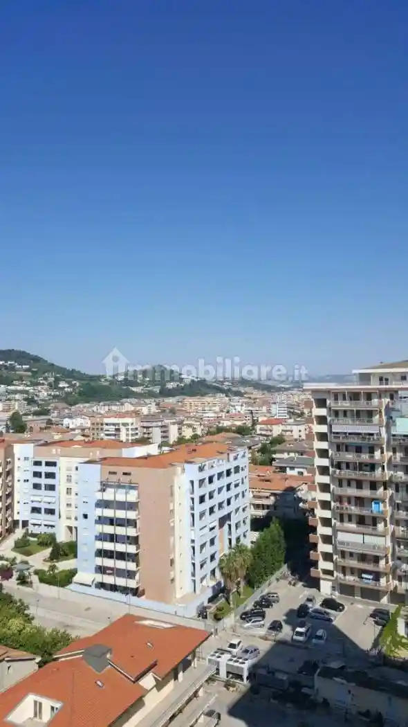 Trilocale via Lago di Bomba 1, Santa Filomena, Montesilvano - foto 4