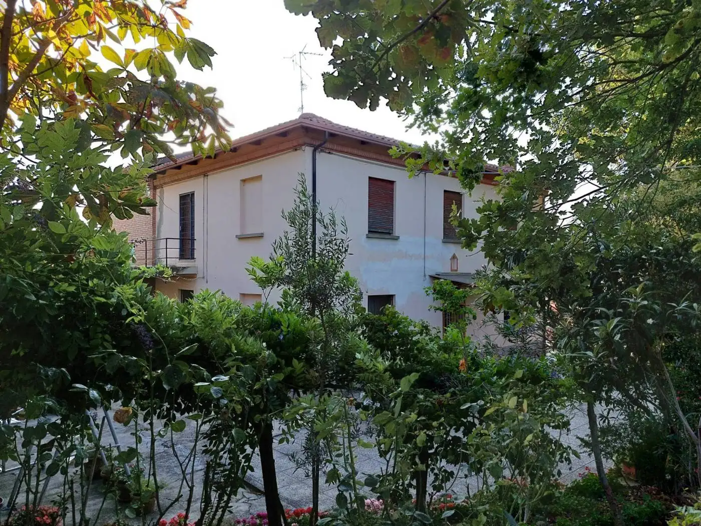 Casa indipendente in vendita a Imola