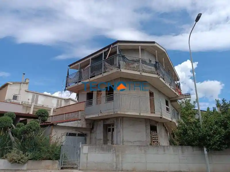 Palazzo - Edificio in Vendita - foto 3