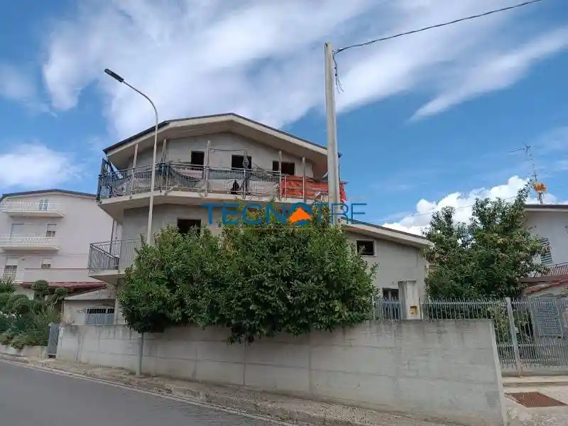 Palazzo - Edificio in Vendita - foto 4