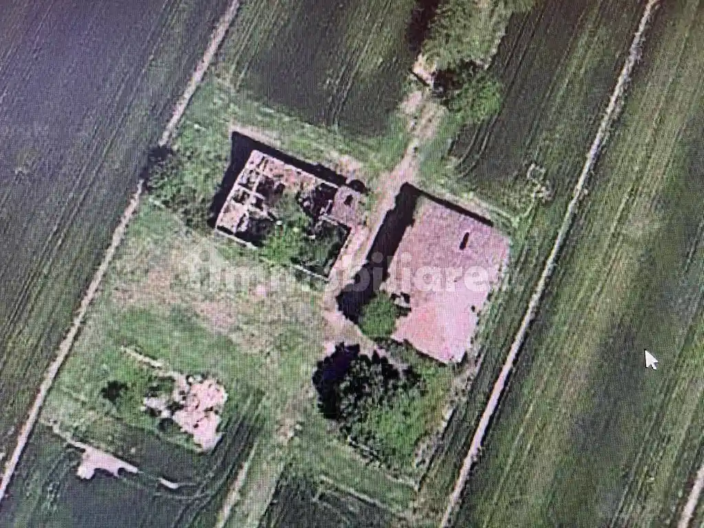 Rustico - Casale in vendita a Modena