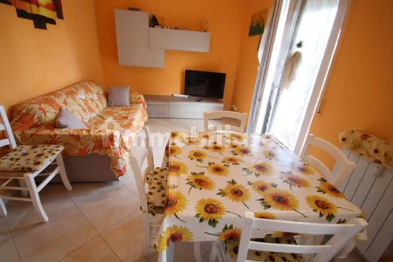 Appartamento in affitto a Borghetto Santo Spirito