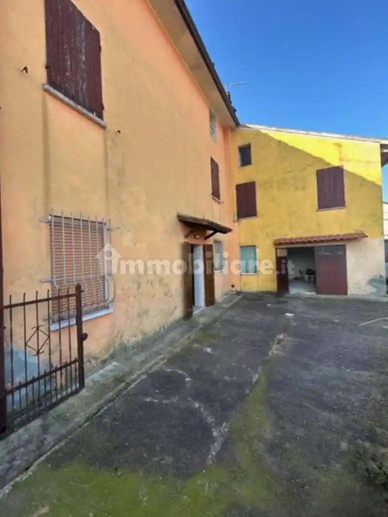 Casa indipendente in vendita a Goito