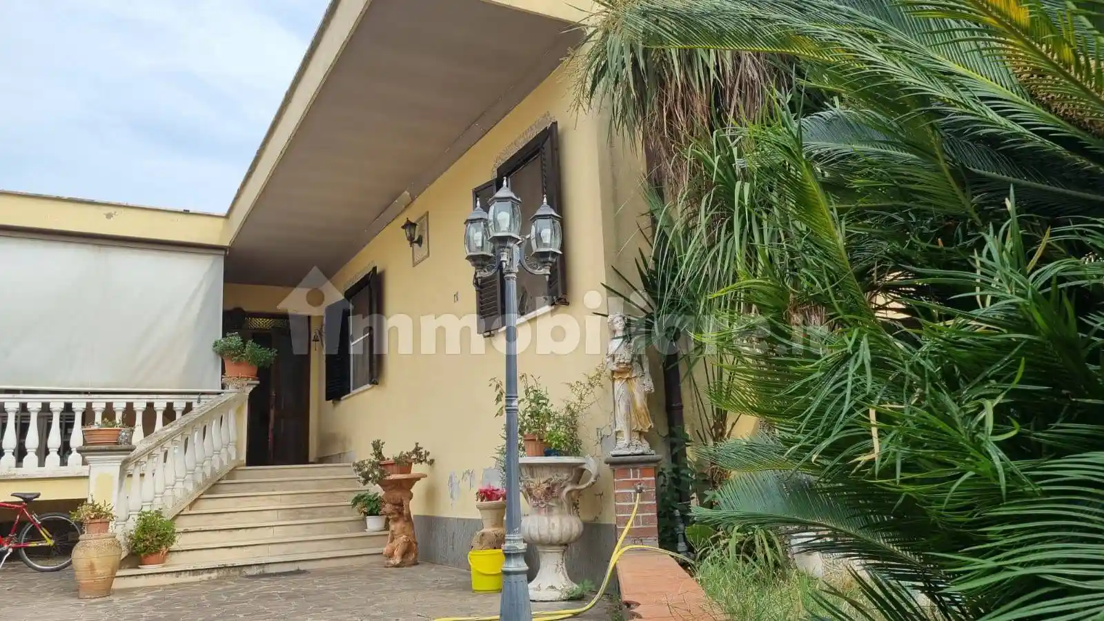 Villa in vendita a Cisterna di Latina