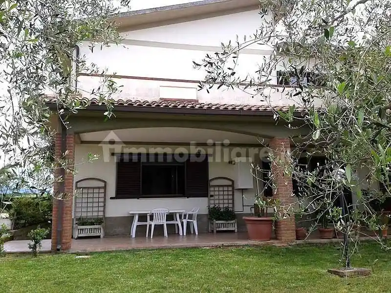 Villa in affitto a Campagnatico