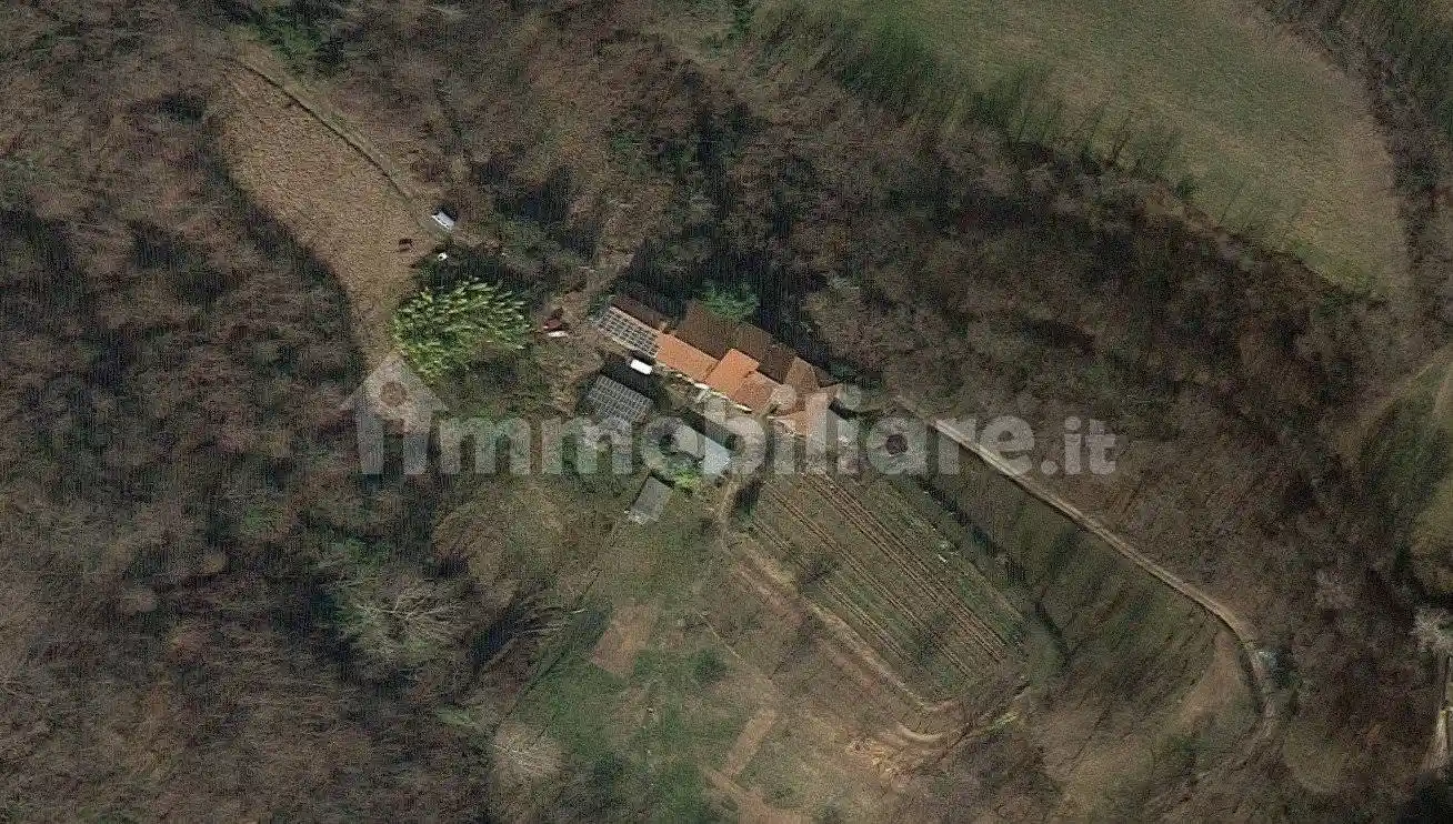 Rustico - Casale in vendita a Pinerolo