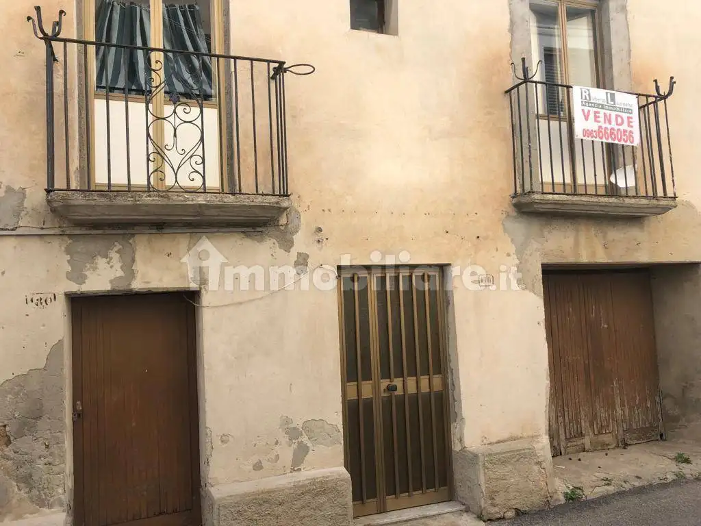 Appartamento in vendita a Drapia