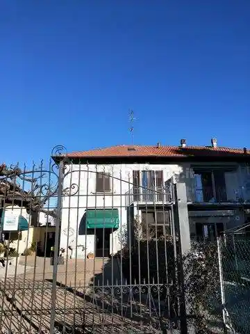 Appartamento in vendita a Albizzate