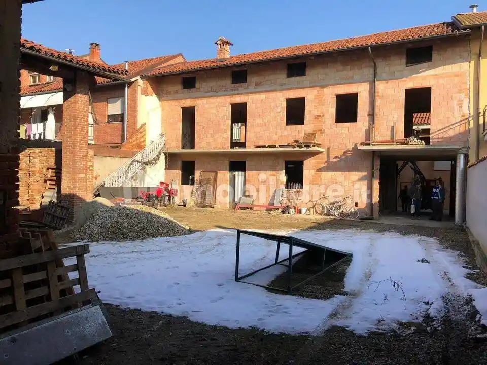 Rustico - Casale in vendita a Sommariva del Bosco