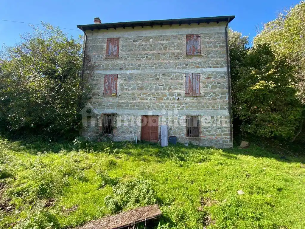 Villa in vendita a Casola in Lunigiana