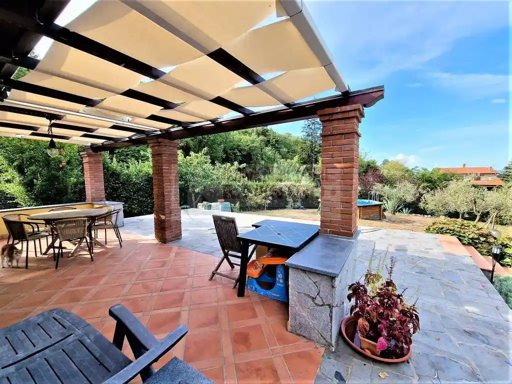 Casa indipendente in vendita a Fosdinovo