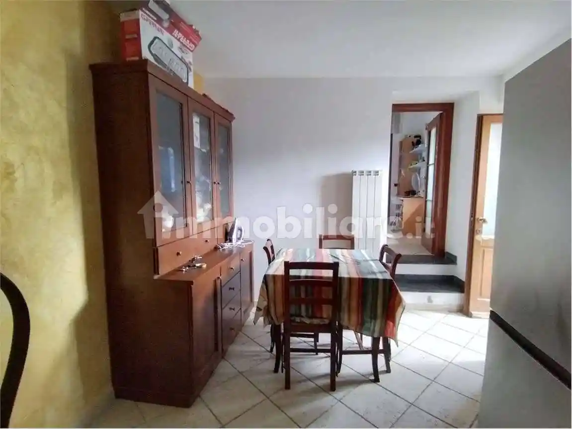 Appartamento in vendita a Luni