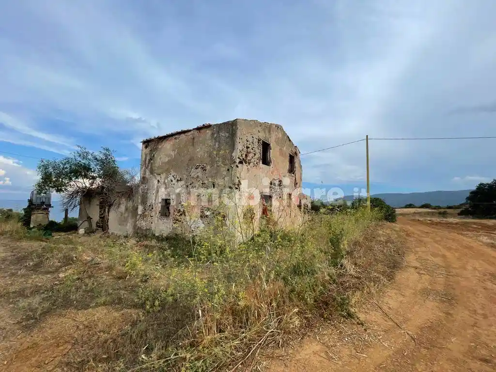 Rustico - Casale in vendita a Porto Azzurro