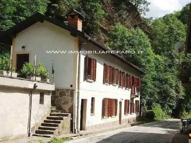 Villa in vendita a Valle Cannobina