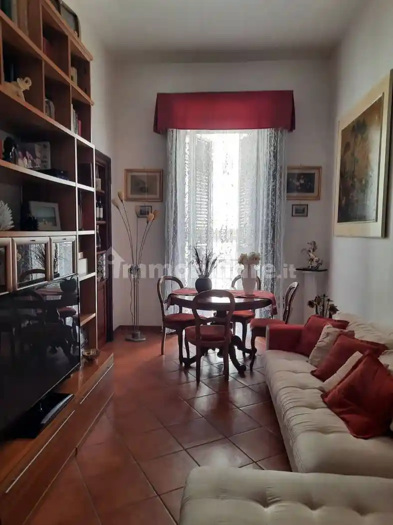 Trilocale via Antonio Ciccone, Borgo Orefici, Napoli - foto 2