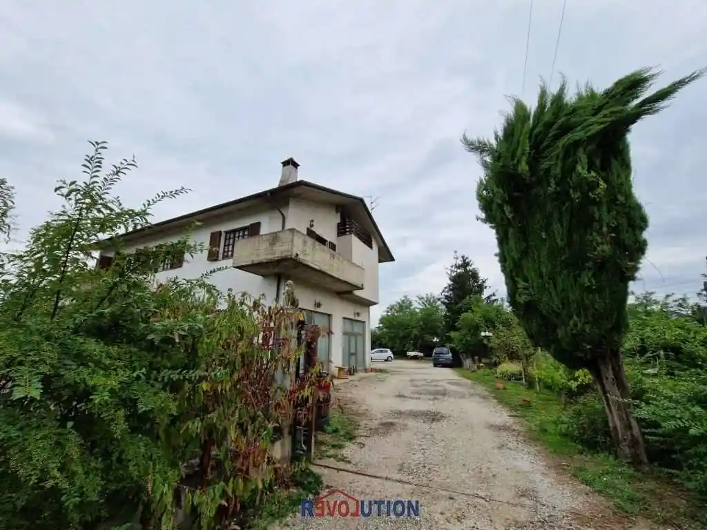 Villa in vendita a Città di Castello