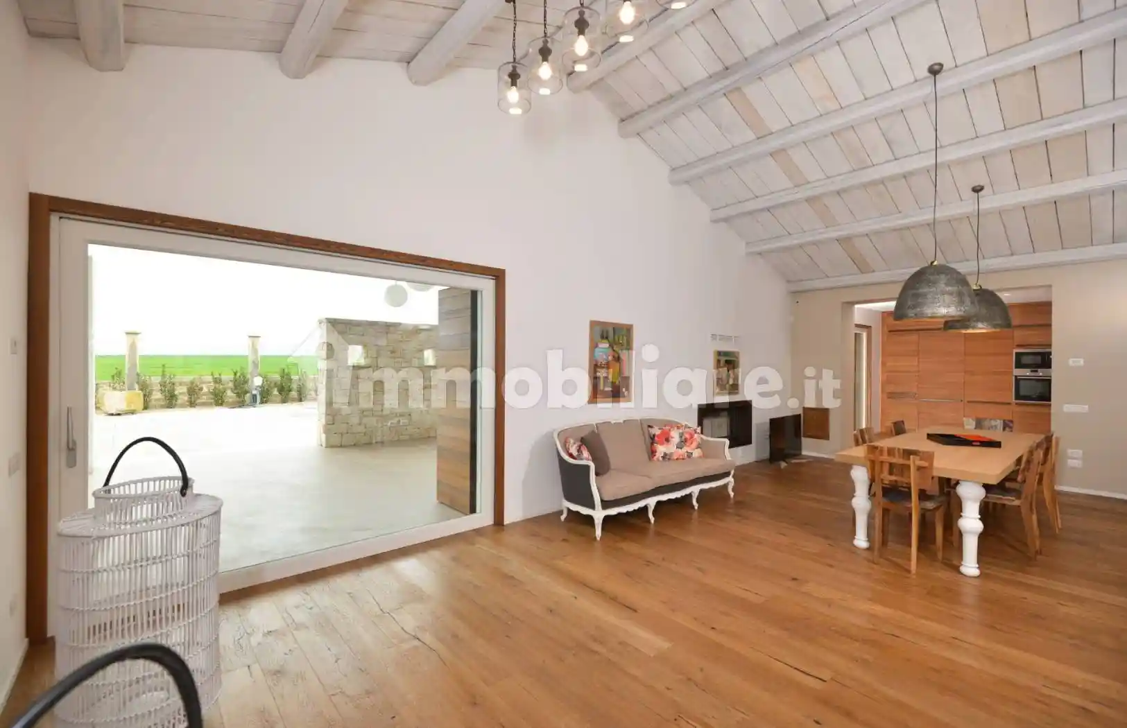 Villa in vendita a Gravina in Puglia