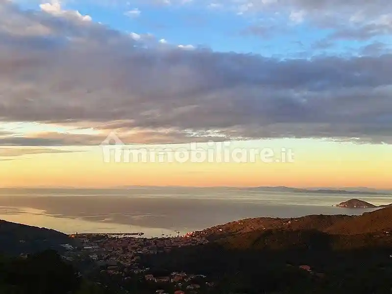 Villa in vendita a Marciana