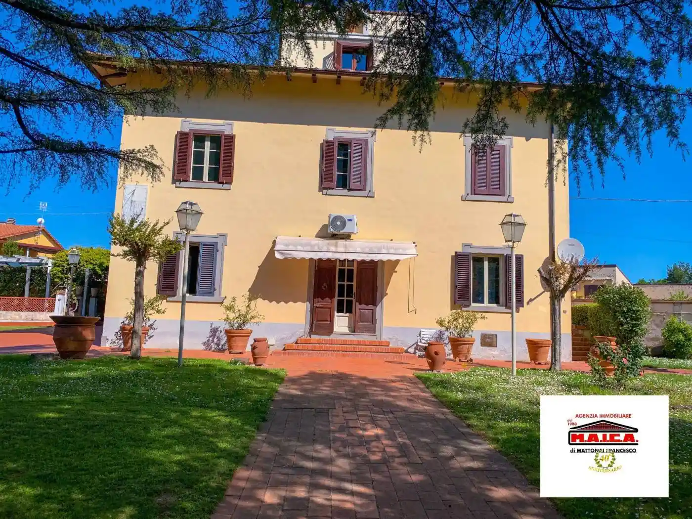 Villa in vendita a Bientina