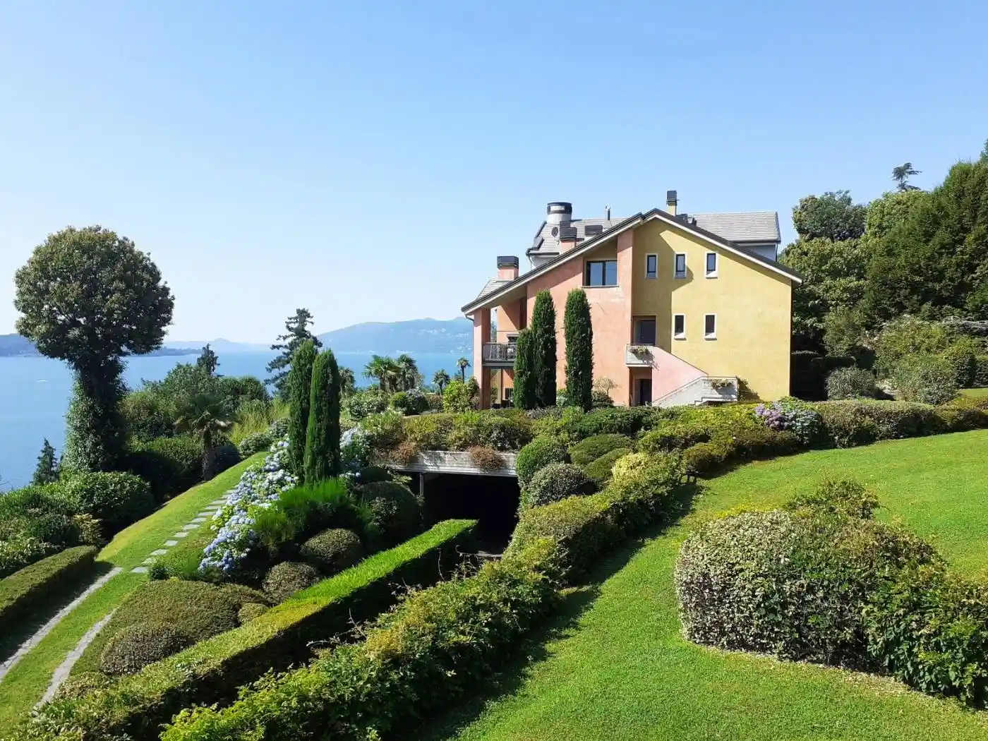 Appartamento in vendita a Ghiffa