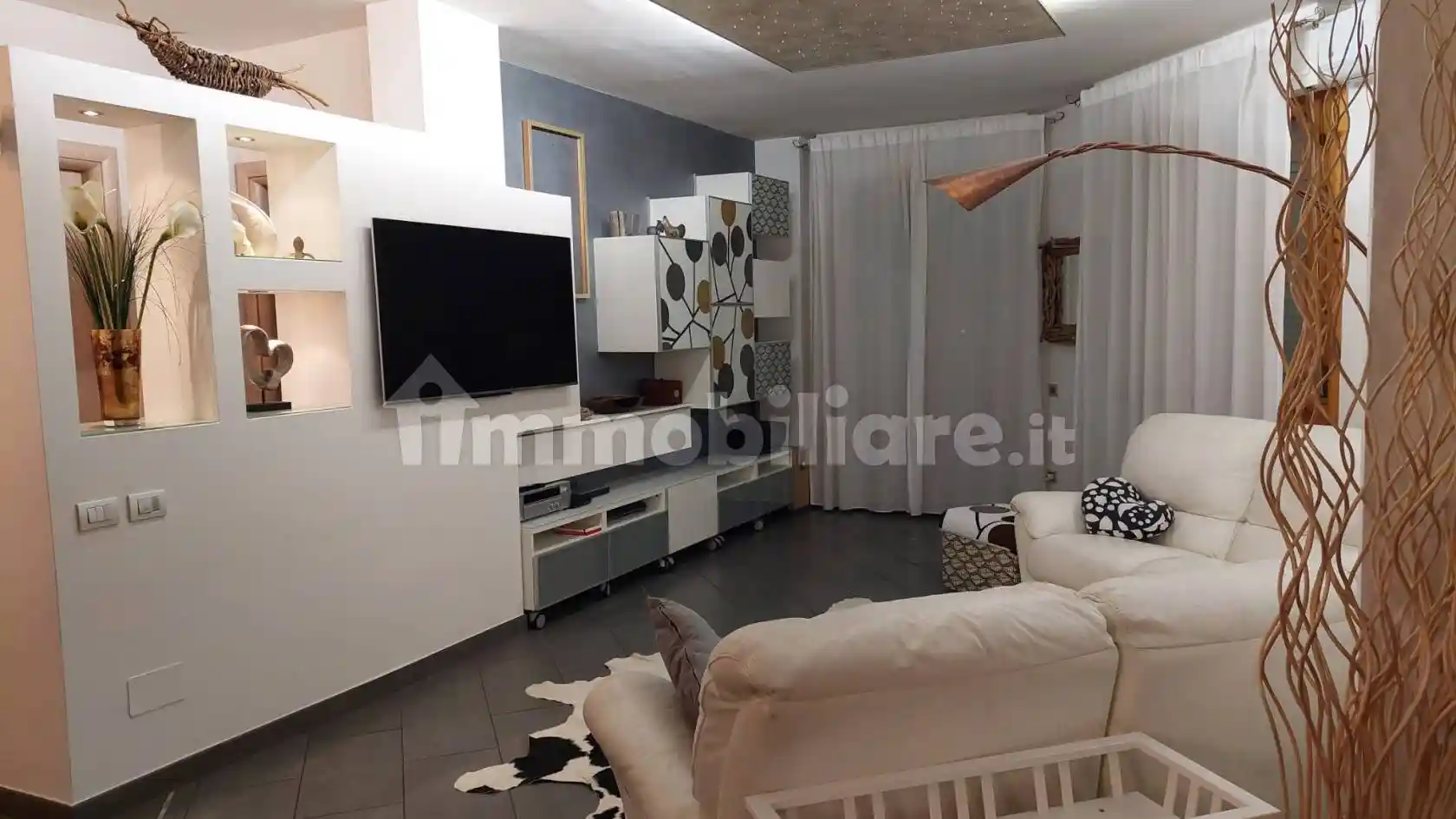 Attico ottimo stato, 188 m², Le Badie, Prato - foto 2