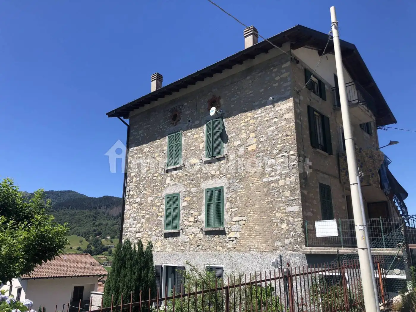 Mansarda via Alessandro Volta, San Fedele Intelvi, Centro Valle Intelvi - foto 5