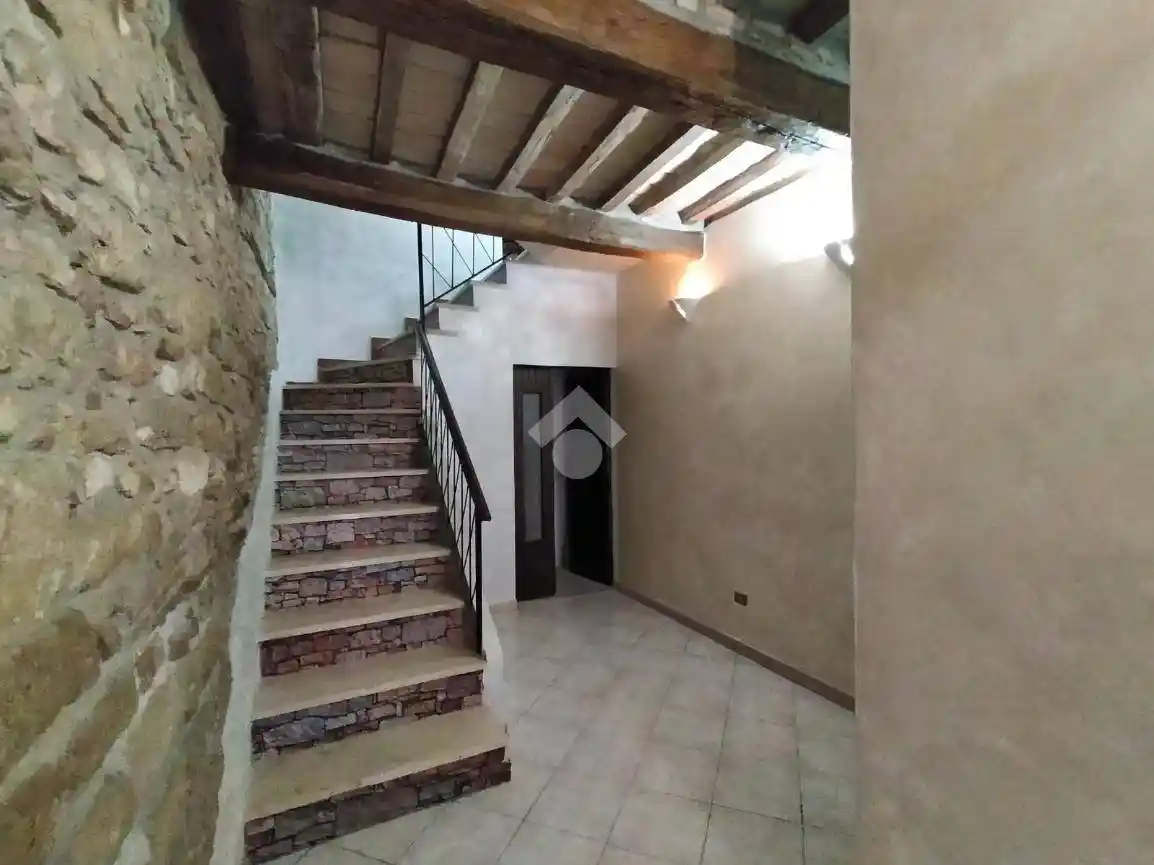 Casa indipendente in vendita a Sigillo