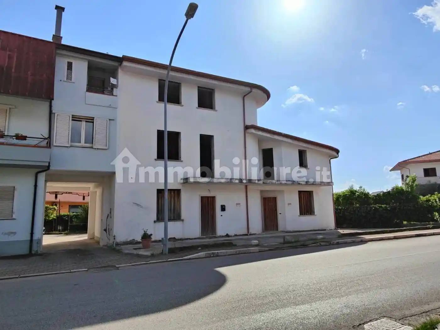 Villa in vendita a San Salvatore Telesino