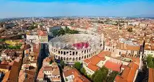 Palazzo - Edificio in vendita a Verona