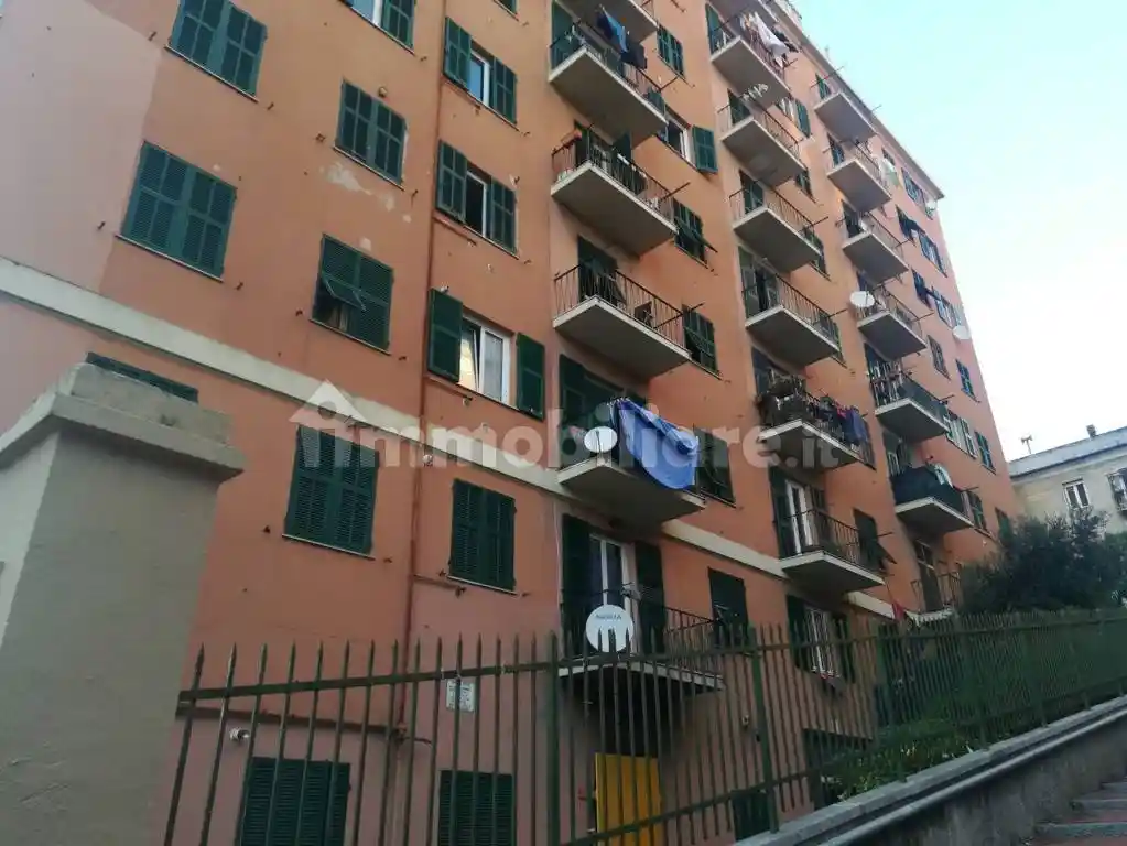 Appartamento in vendita a Genova