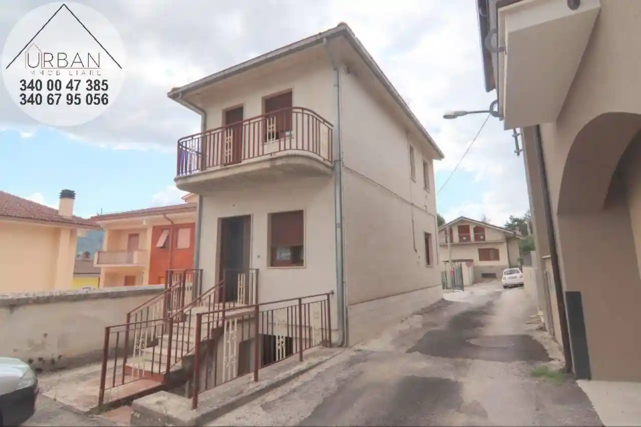 Terratetto unifamiliare via Colle Rosso 24, Centro, Pizzoli - foto 2