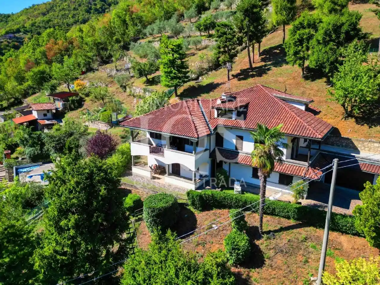 Terratetto unifamiliare via Colognola  30, Viadanica - foto 2