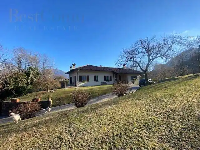 Villa in vendita a Menaggio