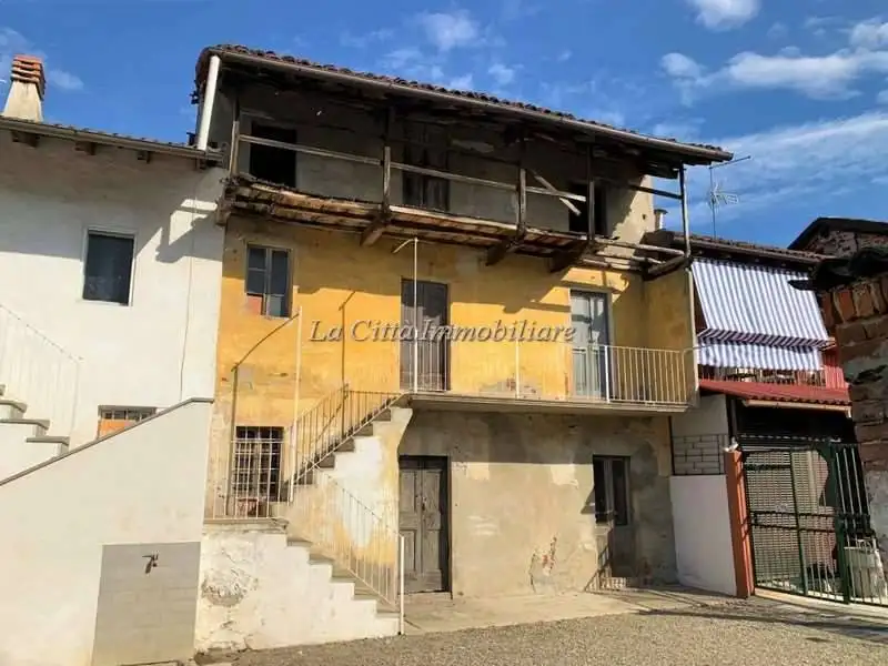 Rustico via Umberto I, 13, Casalbeltrame - foto 3