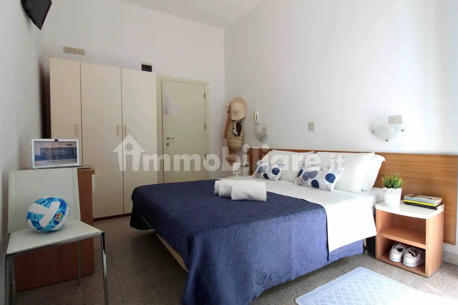 Palazzo - Edificio in vendita a Rimini