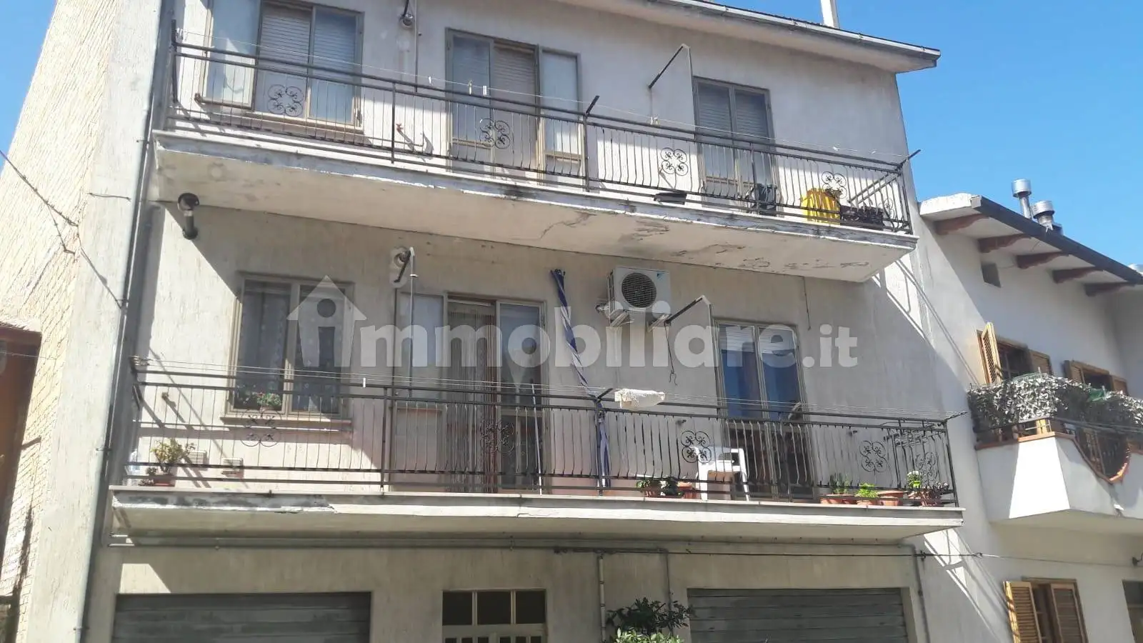 Appartamento in vendita a Furci