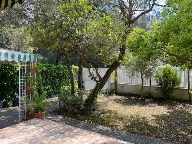 Villa in vendita a Fiumicino