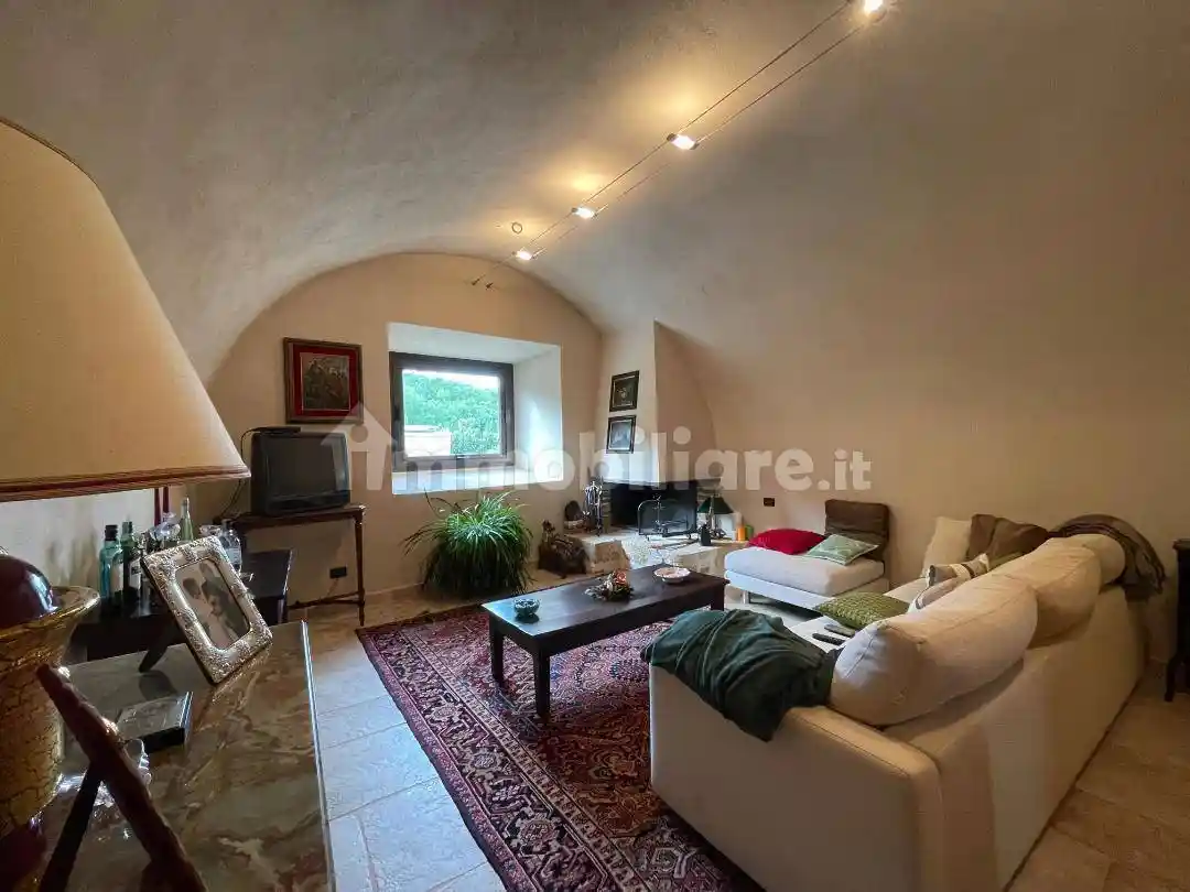 Terratetto unifamiliare via Laurentana snc, Tussio, Prata d'Ansidonia - foto 5