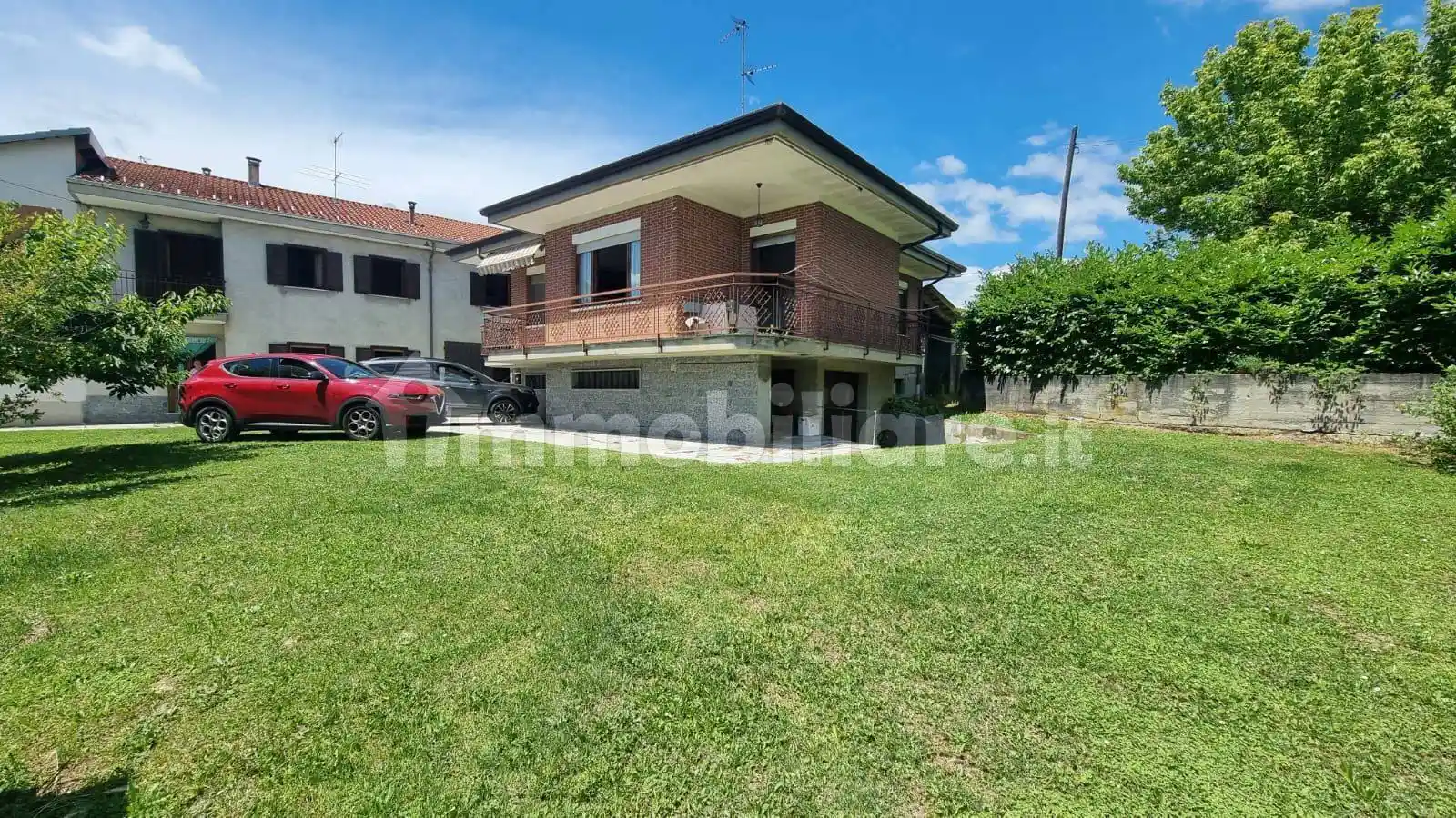 Rustico - Casale in vendita a Mombercelli