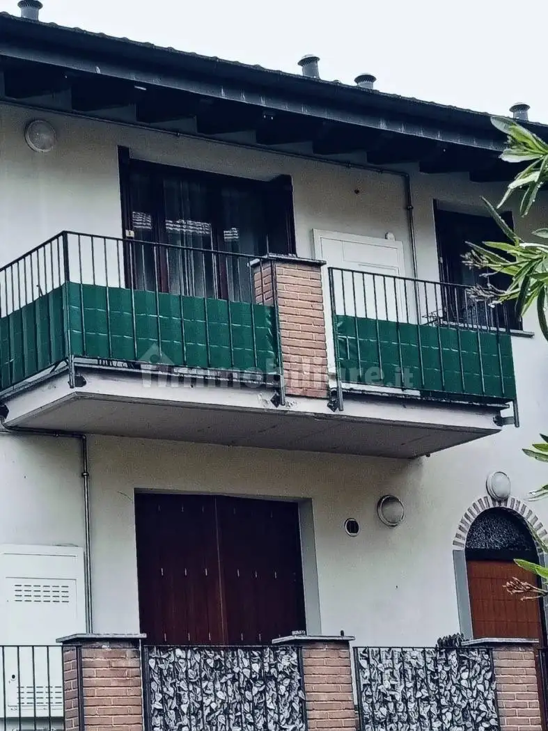 Attico - Mansarda in affitto a Travedona-Monate