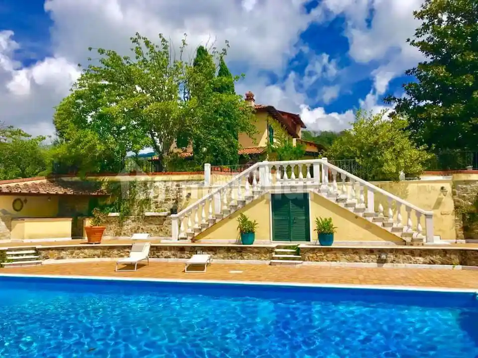 Villa in vendita a Castelnuovo Magra