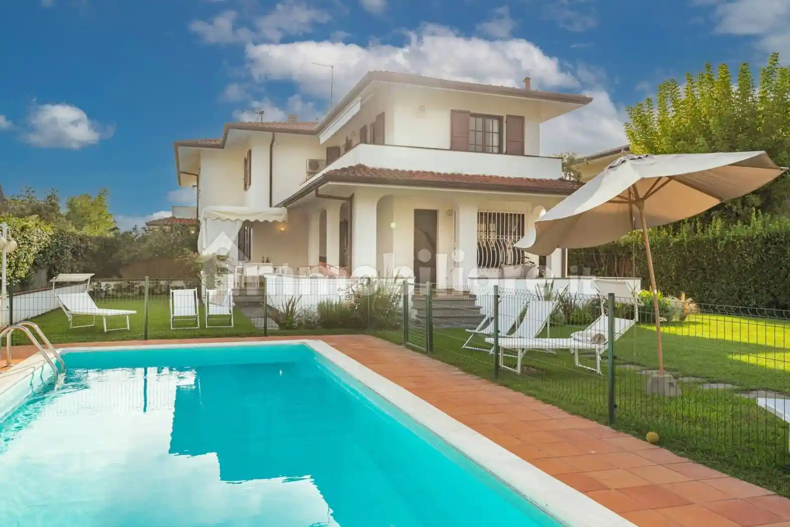 Villa in affitto a Forte dei Marmi