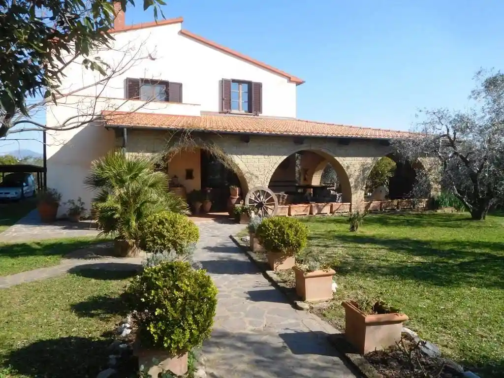 Villa in vendita a Piombino