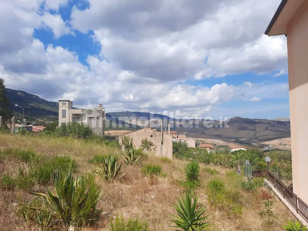 Appartamento in vendita a Mezzojuso