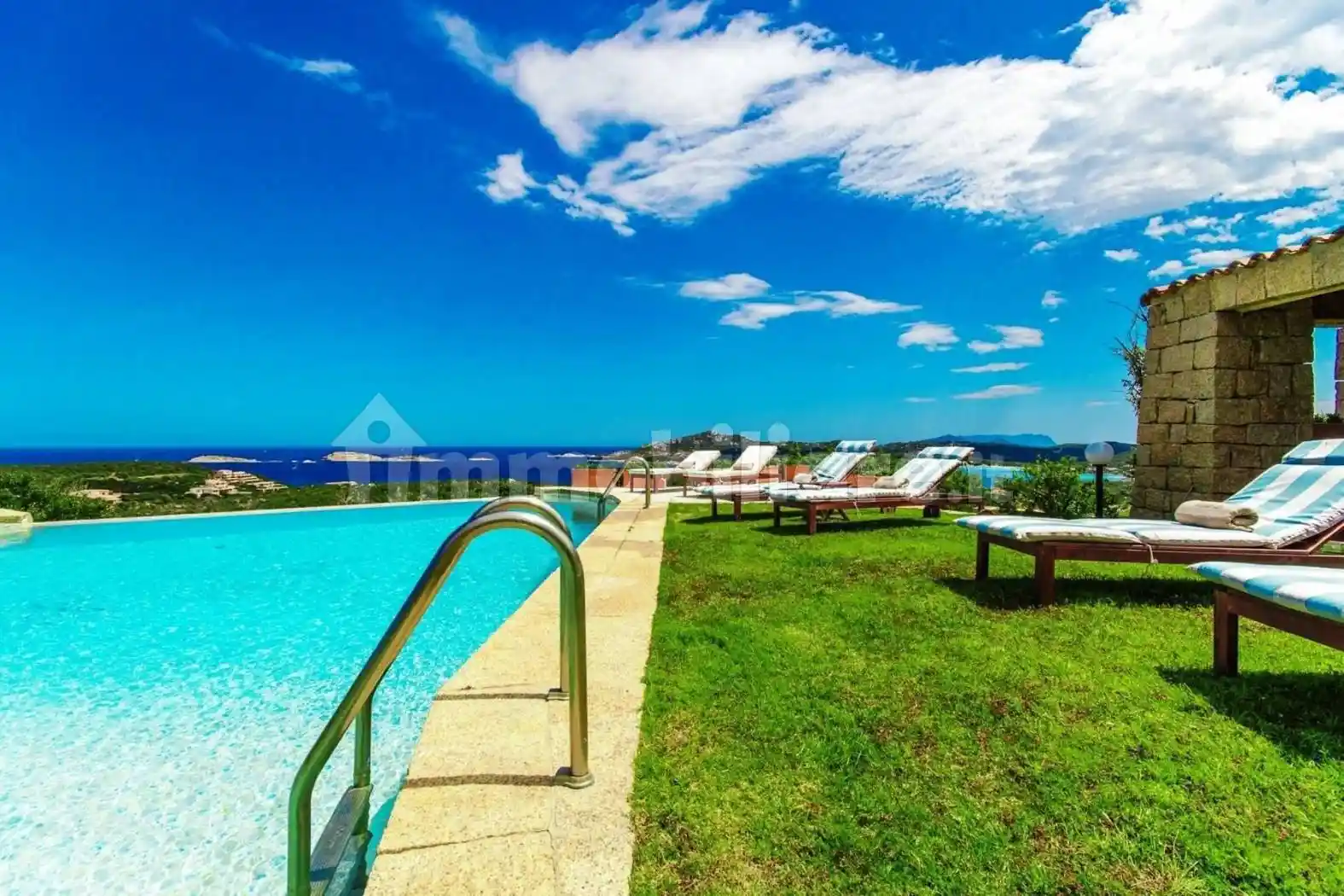 Villa in affitto a Arzachena