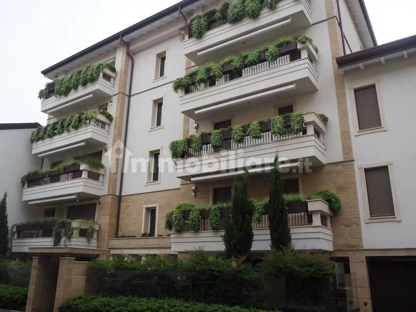 Appartamento in affitto a Monza