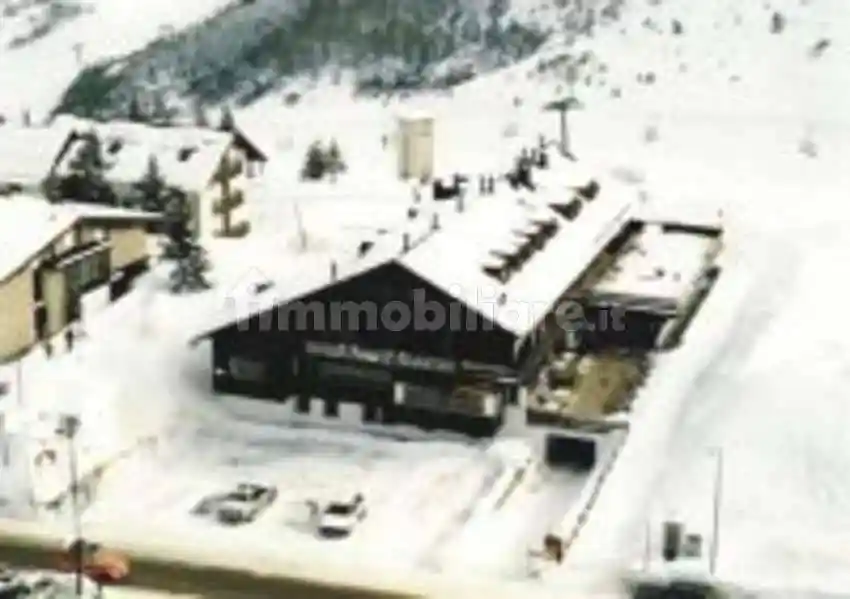 Palazzo - Edificio in vendita a Trento