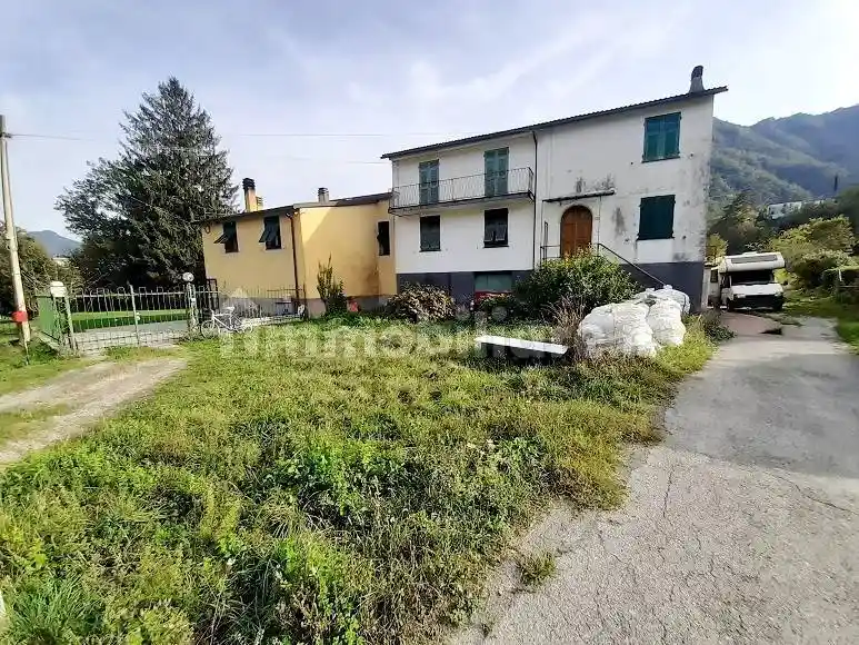 Appartamento in vendita a Moconesi